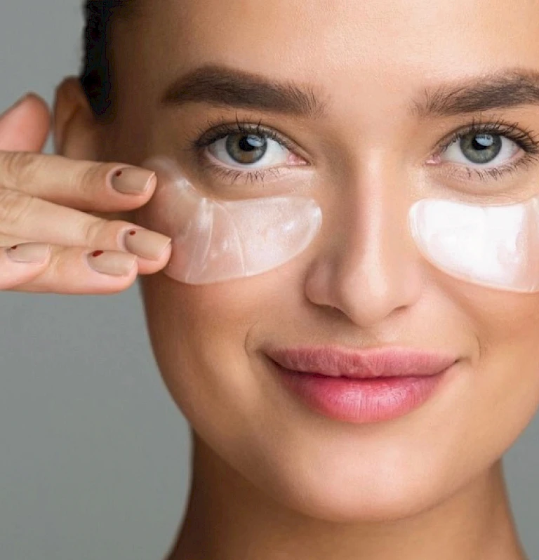 Wimpern & Augenbrauen